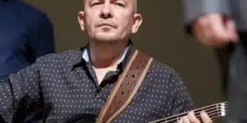 Честито щастие! Ето как Георги Милчев - Годжи и жената до него кръстиха детето си: 1