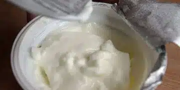 Бъдете предупредени! Видите ли това на киселото мляко, то тогава има голяма вероятност то да е фалшиво 2
