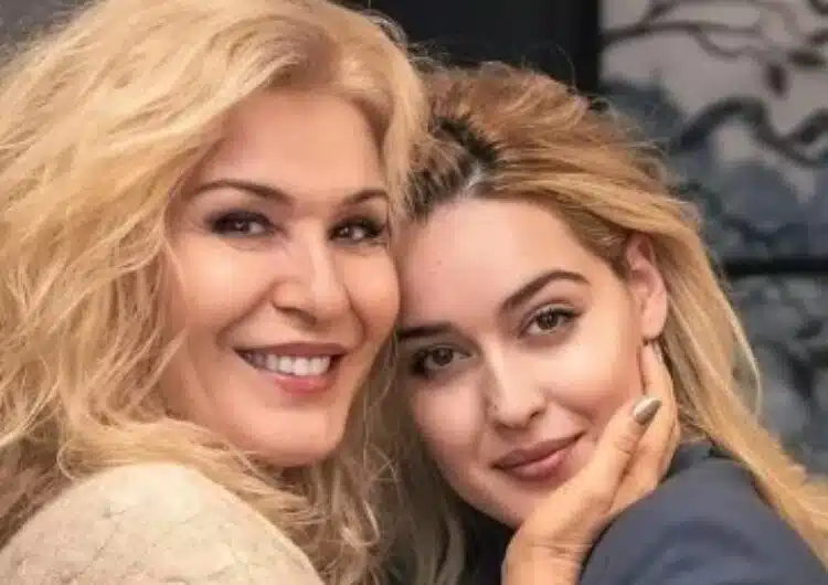 ПЪРВА СНИМКА: Вижте внучето на Гала 1 ПЪРВА СНИМКА: Вижте внучето на Гала 1