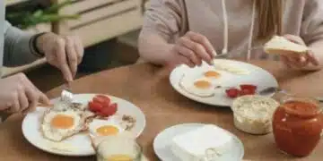 Ето кои хора трябва да избягват консумацията на яйца - Лекарско мнение 8