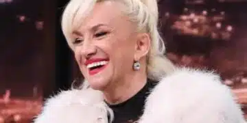 Фолк иконата Сашка Васева зарадва фенове си с добри новини 13