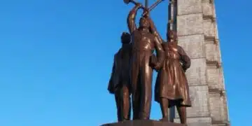 Северна Корея премахна календара чучхе: вече няма 113-та година 1