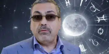 Подарък от Зелената змия, но не за всички: Глоба назова три знака, за които символът на 2025 обещава късмет! 2