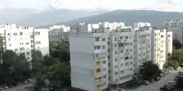 Брокерите назоваха какво подбива цената на имота и как заради това може да се продаде на безценица 1