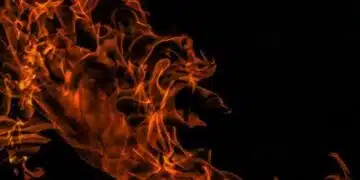 Нека помогнем! След опустошителен пожар семейство с три деца от Бургас остана без дом 10
