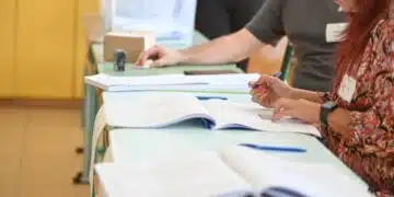 Конституционният съд се произнесе по делата свързани с изборите: Да се преброят отново гласовете в 1777 секции! 10