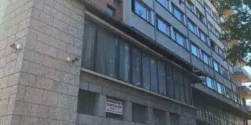 В наш град рекордна сделка за над милион - едно пустеещо, занемарено общежитие се превърна в много апетитна хапка 1