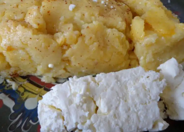 Както го правеше моята баба: вкусен качамак по селски (Рецепта) 1