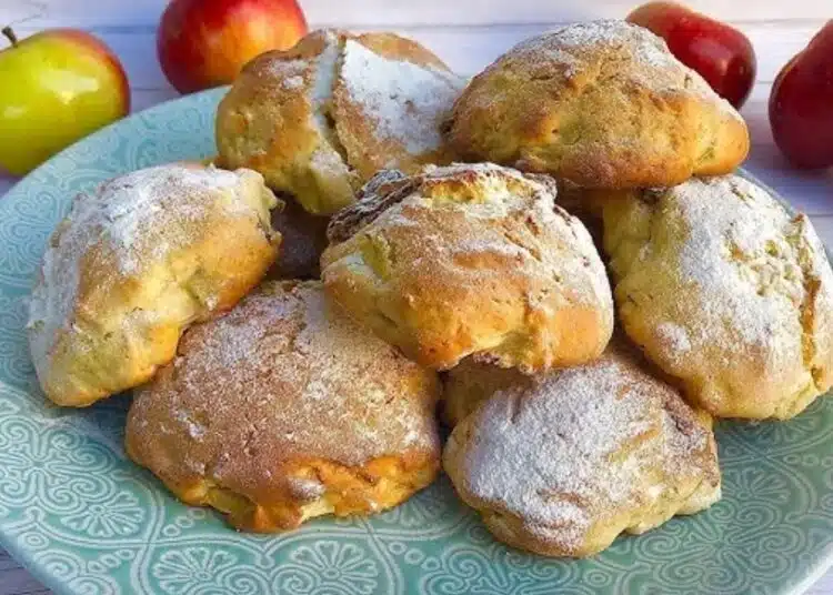 Перфектни сладки с ябълки за минути - прости и вкусни! 1