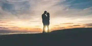 Защо спорът в една връзка е добър за вас? 9