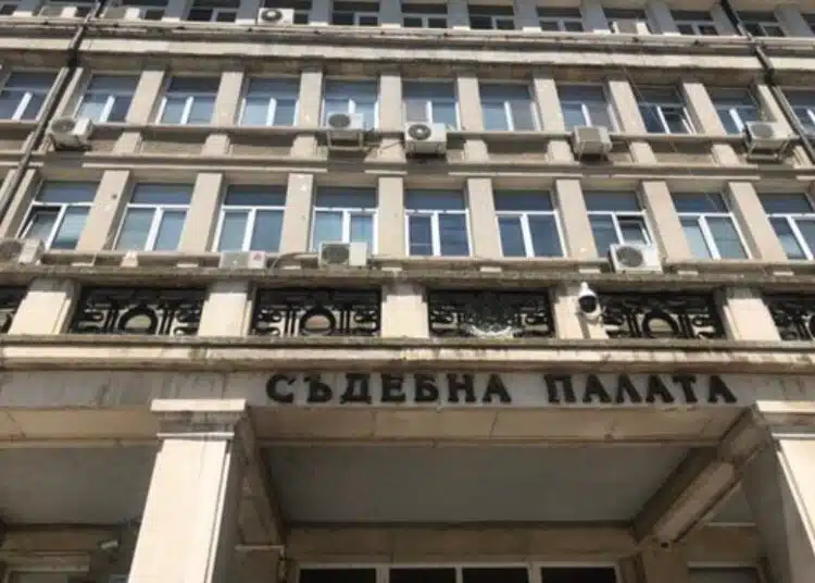 Във Варна – разследва се престъпна група за пране на пари и имотни измами 1 Във Варна – разследва се престъпна група за пране на пари и имотни измами 1
