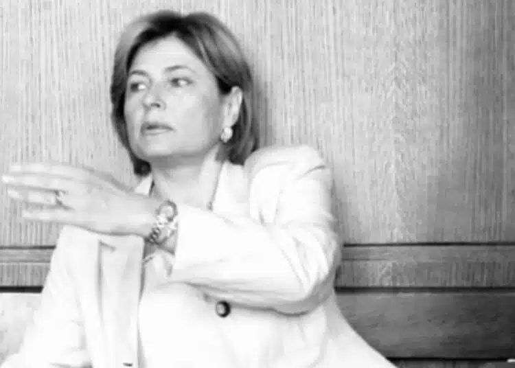 Покойната обичана журналистка Маргарита Михнева е изрекла пророчески думи: Това е краят! Този път няма да успея да изплувам! 1 Покойната обичана журналистка Маргарита Михнева е изрекла пророчески думи: Това е краят! Този път няма да успея да изплувам! 1