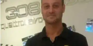 Някой виждал ли е Валентин? Неговите близки го ИЗДИРВАТ, нека помогнем! 1