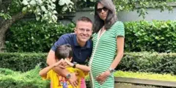 Любимата на Андрей Арнаудов роди второто им детенце 3