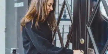 Бях в болничко заведение и ме изписаха по-рано прибрах се вкъщи, за да успокоя моя любим, но съжалих адски много 2