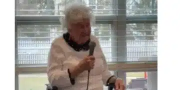 106-годишна жена сподели, че остава млада благодарение на позитивизма и уискито 1