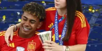 Жената до него му изневери, а той реши да я заведе в Дубай 8