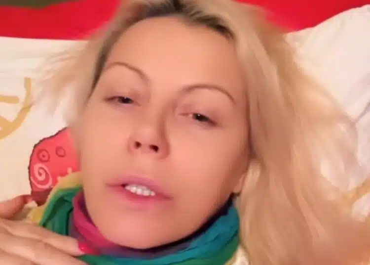 Певицата Камелия загуби гласа си след като се разболя 1