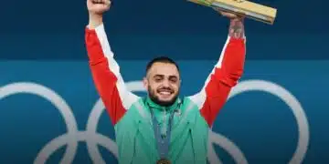 Определиха нашето момче Карлос Насар за щангист №1 в света за 2024г. 2