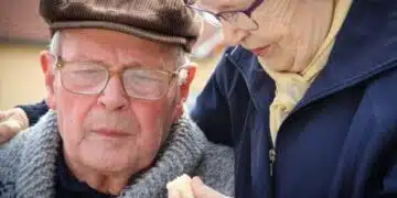 У нас общо 4 616 пенсионери вземат 3400 лева пенсия 2