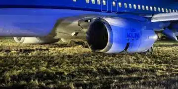 Трета авиационна катастрофа за 24 часа: самолет кацна аварийно в Осло 2