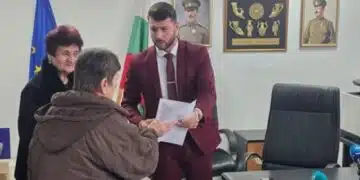 Четири варненки си върнаха парите от алоизмамници 7