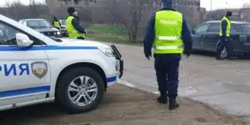 Лек автомобил блъсна велосипедист, с опасност за живота е 3