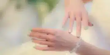 Как мъдрите жени карат мъжете да се влюбват в тях: те използват тези трикове 14