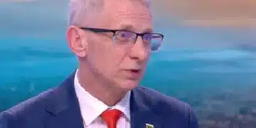 Академик Денков в ефир: от една страна това правителство е необходимо, но от друга – то е много рисково 2