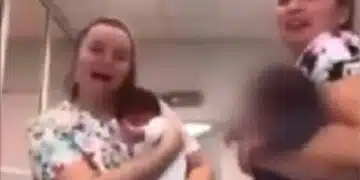 Първи думи на акушерката от скандалното видео с новородените 2