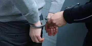 27-годишния Симо Николов, който е обвинен за пожара във вагон на Централна гара в София е с постоянен арест 4