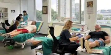 СПЕШНО! Търсят кръводарители за родилка, настанена в болница в Бургас! 12