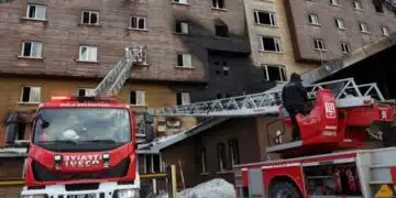 Ужасна трагедия застигна семейство с 14 деца – те са сред жертвите на пламналия хотел в Турция 1