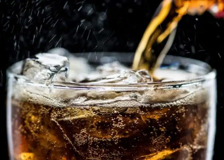 Скандал с Coca-Cola! Назована е причината, поради която няма да искате да пиете популярната напитка 1