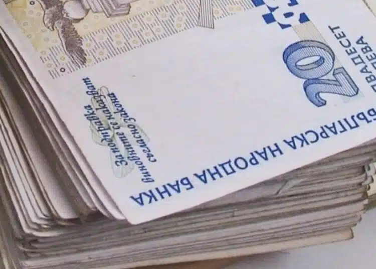 За пръв път от 9 години лихвата по влоговете мина 1% 1