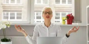Техниката на пеперудената прегръдка: соматична практика за облекчаване на стреса 4