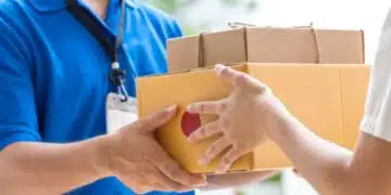 Могат ли куриерите да ни заплашват със съд, че не си приемаме пратката имат ли остование за това? 1