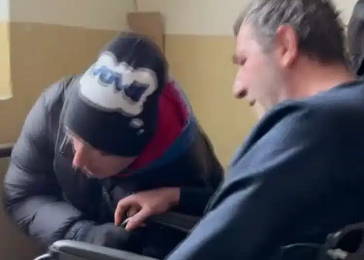 В дома си, Георги е затворник вече 8 години, съседите му наричат „каприз“ нуждата му да излезе навън 1 В дома си, Георги е затворник вече 8 години, съседите му наричат „каприз“ нуждата му да излезе навън 1
