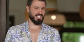 Момите в Ергенът е ясно, че имат корекции, но Мартин Елвиса също не остава назад 14