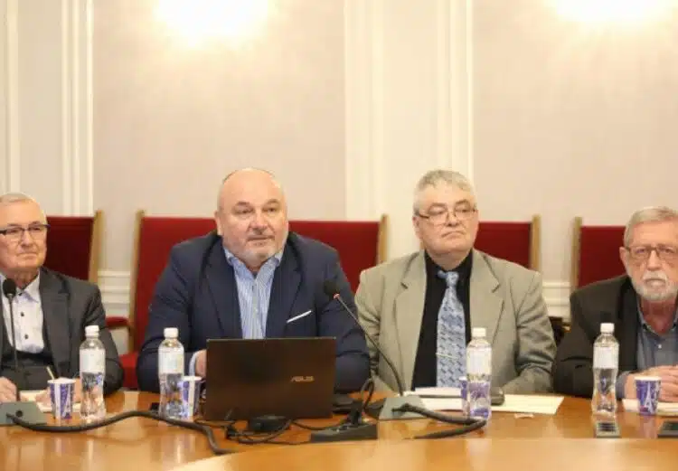 Повдигна се темата за вдигане на данъците? Каква е позицията на фискалния съвет 1