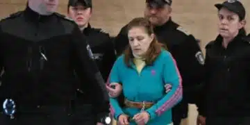 От последните минути! Нови подробности за жената от Вакарел, която направи немислимото с децата си 2