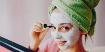 ТОП маска, която подобрява състоянието на кожата и се бори с пъпките 6