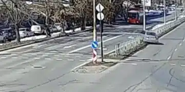 В Ямбол младеж катастрофира след опит за дрифт 1