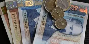 Защо у нас в някои сфери има драстична разлика в заплатите между мъжете и жените? 12