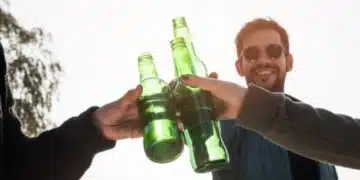 Избягвайте ги! Ето някои популярни напитки, които са сериозно вредни за бъбреците ви 1