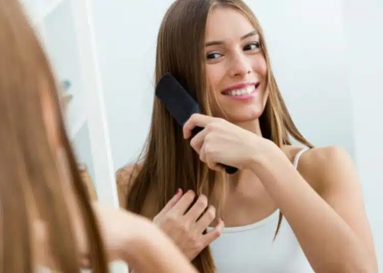 Как се променя косата на човек на 20, 30 и 50 години? Фризьорката даде точен отговор 1 Как се променя косата на човек на 20, 30 и 50 години? Фризьорката даде точен отговор 1