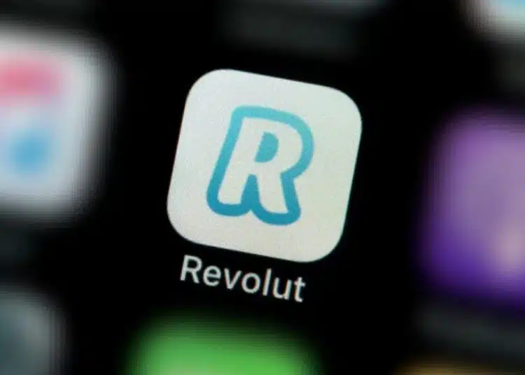 Любимото приложение Revolut информира клиентите си за ПРОМЯНА на допълнителна такса и от кога влиза в сила 1