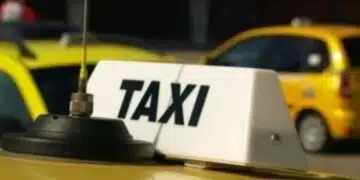 От Сливен учителка, момче и таксиджия станаха за пример! 1