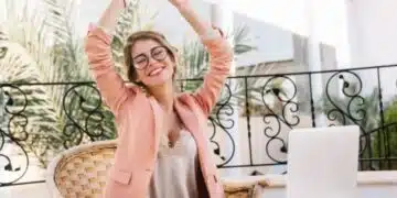 Учени установиха по кое време на деня и на каква възраст човек е най-щастлив - Има ли изненадани? 11