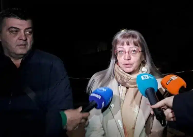 От последните минути! Всички доказателства сочат, че 32-годишната майка от село Вакарел е погубила рожбите си 1 От последните минути! Всички доказателства сочат, че 32-годишната майка от село Вакарел е погубила рожбите си 1